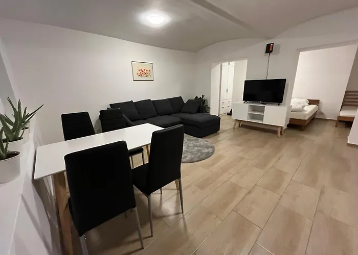 Dahoam In - Top1 Graz